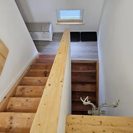 شقة Ruhige Schwarzwald Auszeit - Perfekt Fuer Paare Und Kleine Familien