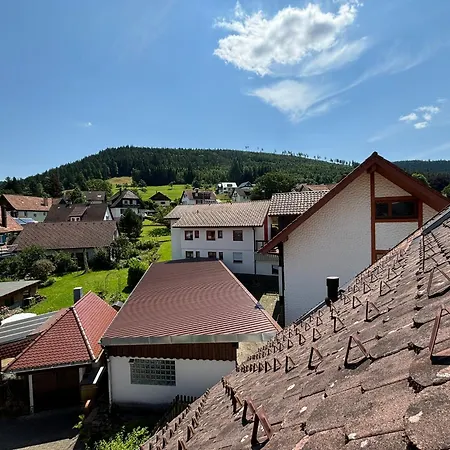 아파트 Ruhige Schwarzwald Auszeit - Perfekt Fuer Paare Und Kleine Familien 바이에르스브론